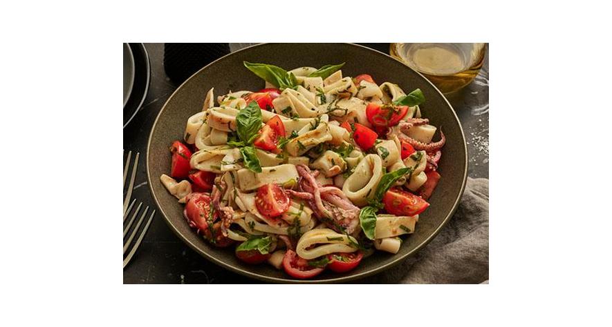 Recipes: Grilled Calamari with Tomatoes