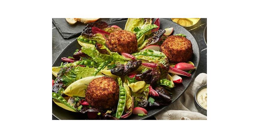Recipes: Spring Salad with Crab Cakes