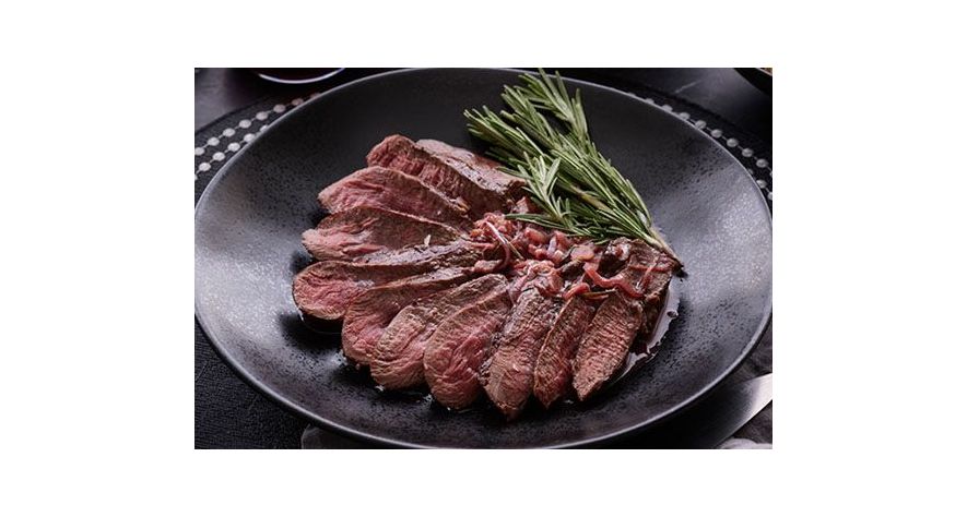 Recipes: Venison Tenderloin with Red Wine Shallot Sauce